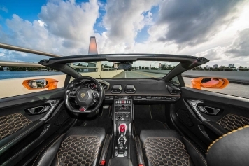 What to Know Before Renting a Lamborghini in Miami main image
